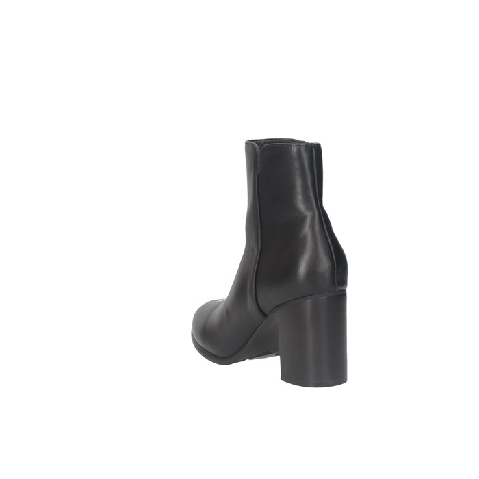 GOLD&GOLD GU80 Black Shoes Woman 