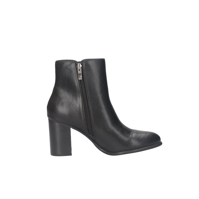 GOLD&GOLD GU80 Black Shoes Woman 